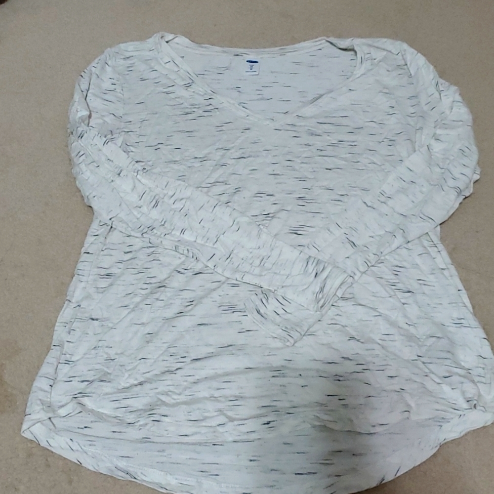 Old Navy Long Sleeve Tshirt
